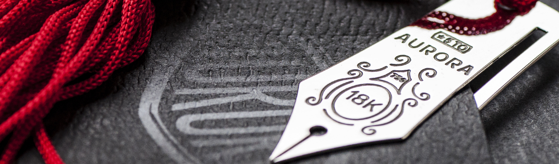 Pióra wieczne Aurora